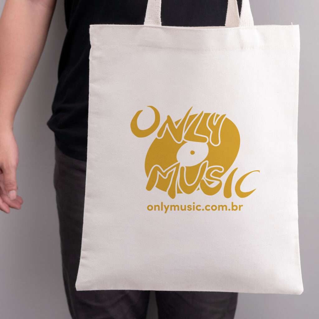 Bolsa OnlyMusic - Logo Dourada - Image 4