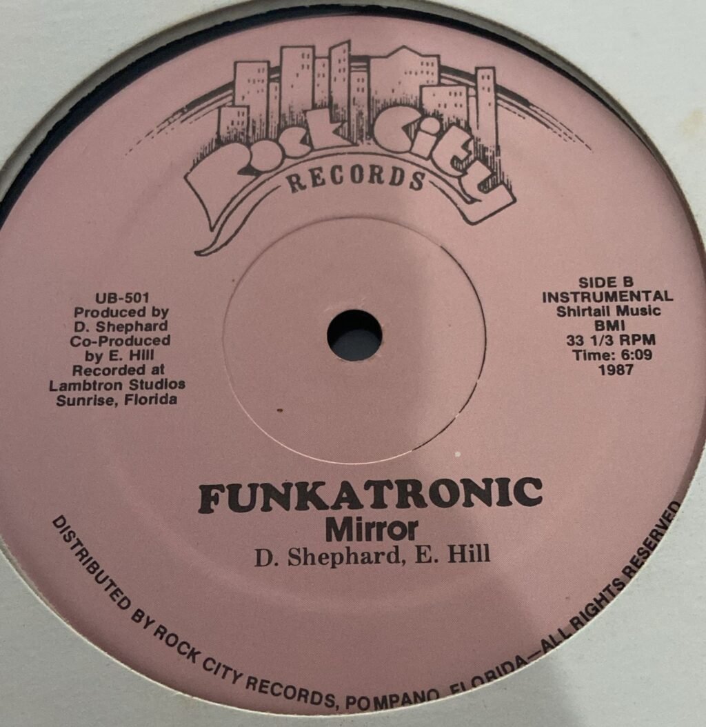 Mirror  – Funkatronic - Image 3